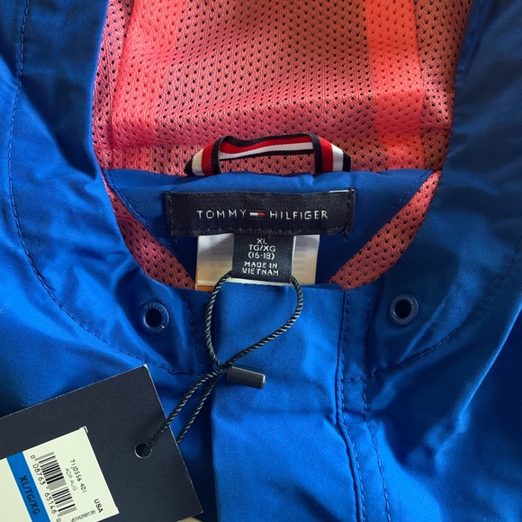NWT Tommy Hilfiger Lightweight Colorblock Jacket, XL - Picture 6 of 10